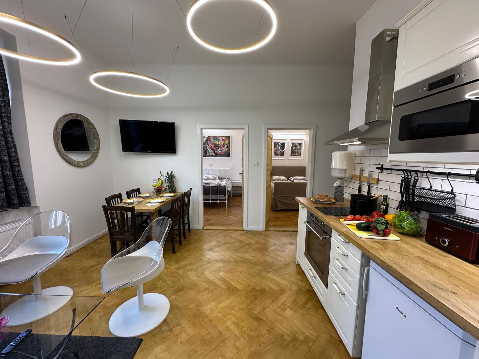 Karlin Oasis 2-Bedroom Apartment Prague Exterior photo